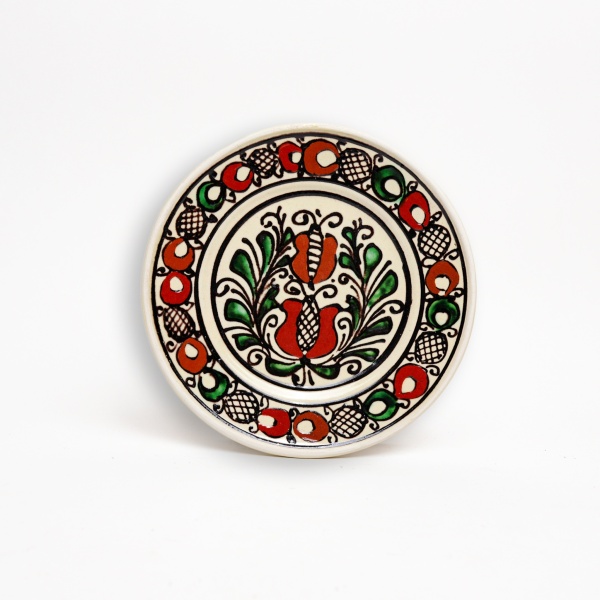 Farfurie din ceramica - motive traditionale - 16 cm