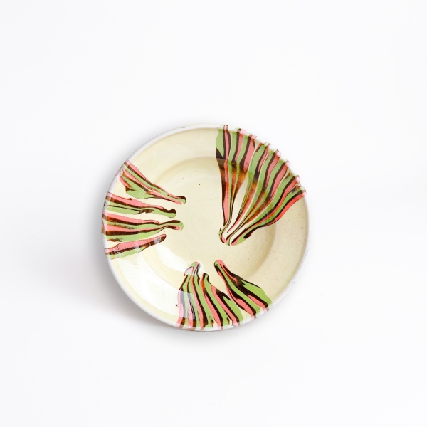 Farfurie din ceramica - decorativa - 17 cm