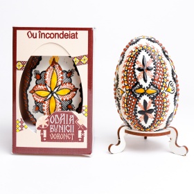 Ou incondeiat cu ceara (gasca) din Bucovina