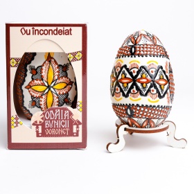 Ou incondeiat cu ceara (gasca) din Bucovina