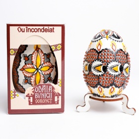 Ou incondeiat cu ceara (gasca) din Bucovina