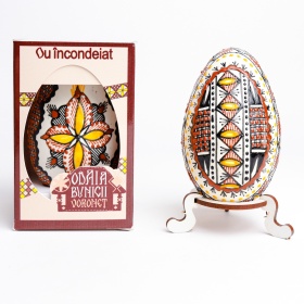 Ou incondeiat cu ceara (gasca) din Bucovina