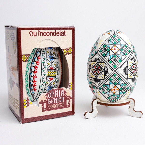 Ou incondeiat cu ceara (gasca) din Bucovina