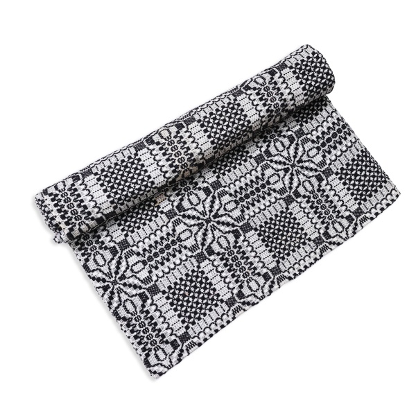 Covor traditional tesut manual din Bucovina - 190 cm x 160 cm