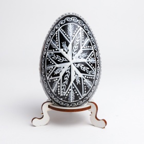 Ou incondeiat cu ceara (gasca) din Bucovina