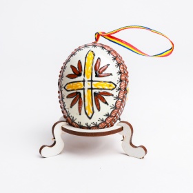 Ou incondeiat cu ceara (rata) din Bucovina