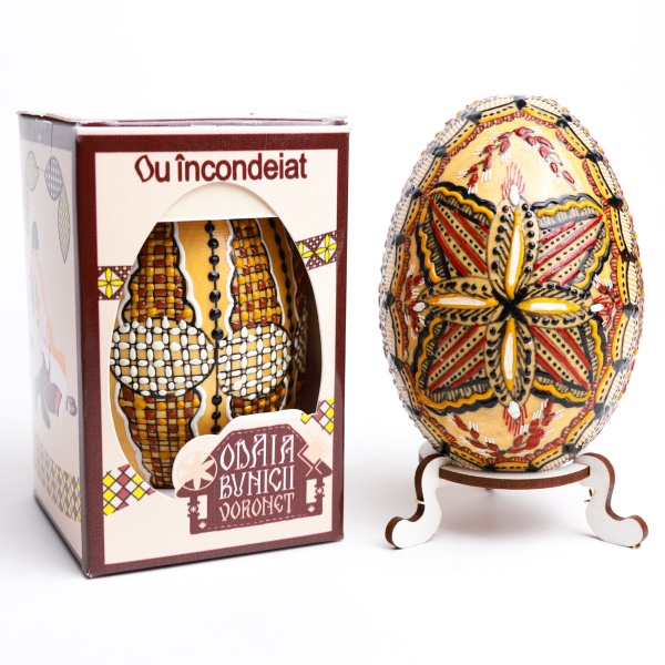 Ou din lemn incondeiat cu ceara - din Bucovina