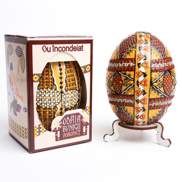 Ou din lemn incondeiat cu ceara - din Bucovina