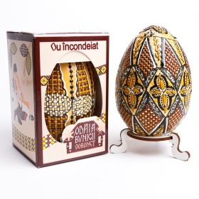 Ou din lemn incondeiat cu ceara - din Bucovina