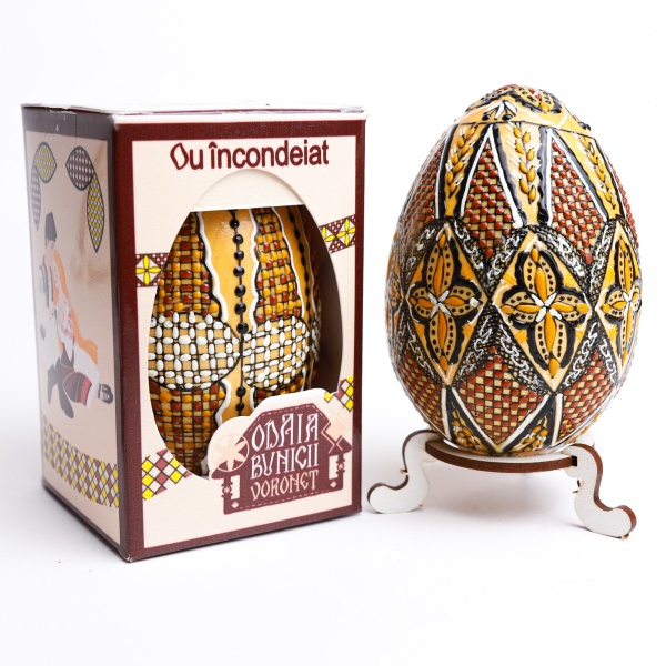 Ou din lemn incondeiat cu ceara - din Bucovina