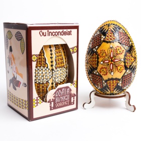 Ou din lemn incondeiat cu ceara - din Bucovina