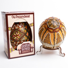 Ou din lemn incondeiat cu ceara - din Bucovina