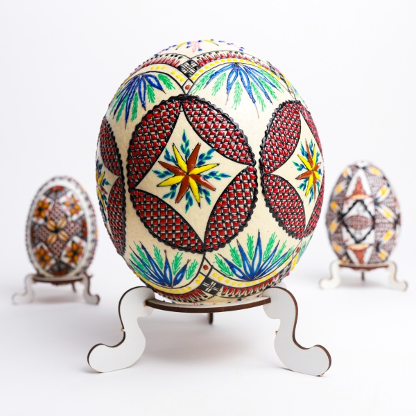 Ou de strut incondeiat cu ceara (in relief) - din Bucovina