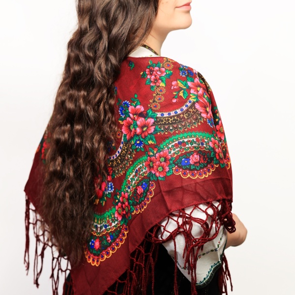 Batic/Esarfa cu franjuri - model floral