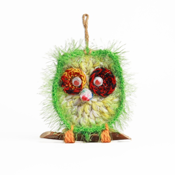 Bufnita crosetata 10 cm x 9 cm