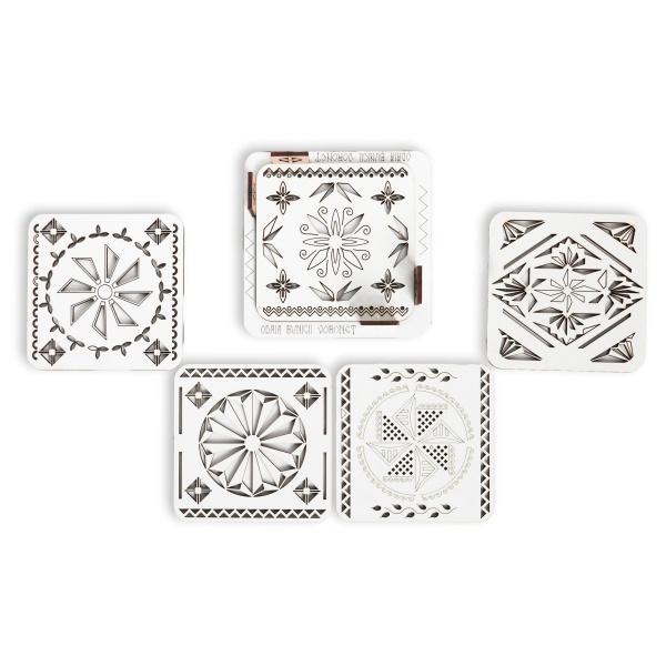 Set 5 suporturi pahare din lemn patrate