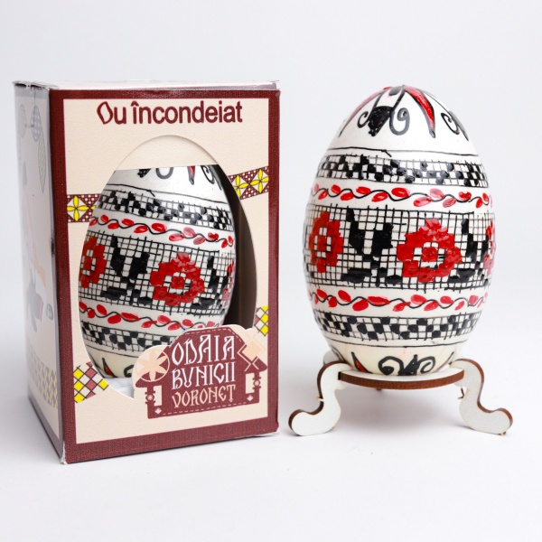 Ou incondeiat cu ceara (gasca) din Bucovina