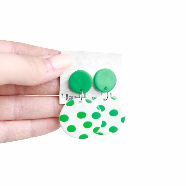 Cercei fimo cu trandafiri