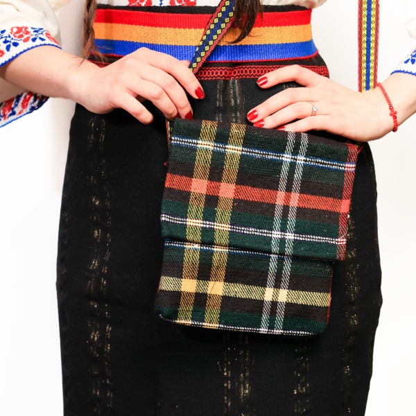 Traistuta din lana 22 cm x 20 cm