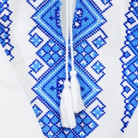 Camasa traditionala brodata la masina