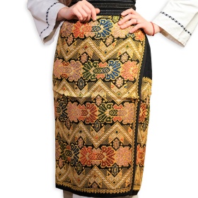 Catrinta / Fota tesuta manual la razboi