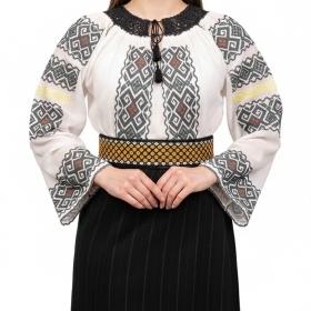 Ie traditionala- M-L