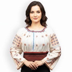 Ie traditionala din Bucovina M-L