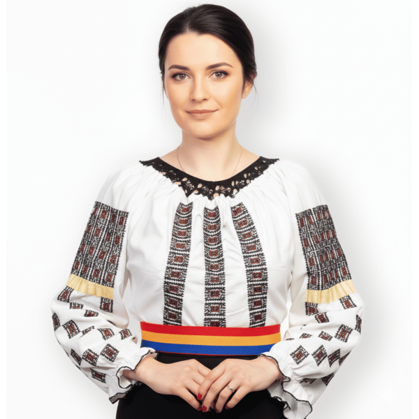 Ie traditionala cusuta manual din Bucovina - M