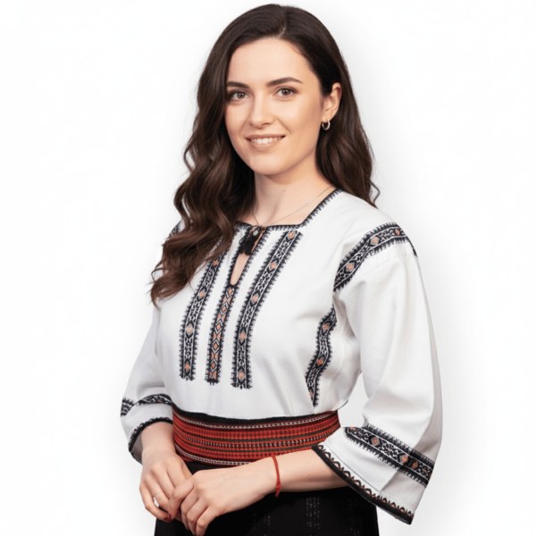 Ie traditionala cusuta manual - din Bucovina