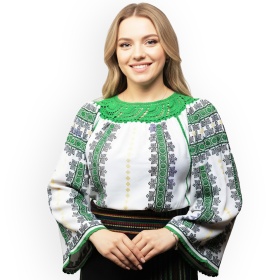 Ie traditionala din Bucovina