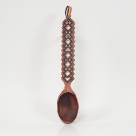 Lingura din lemn cu motive traditionale - 30 cm