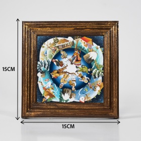 Tablou peisaj de iarna cu hora traditionala (decorat pe sticla cu rama din lemn) - 15cm x 15cm