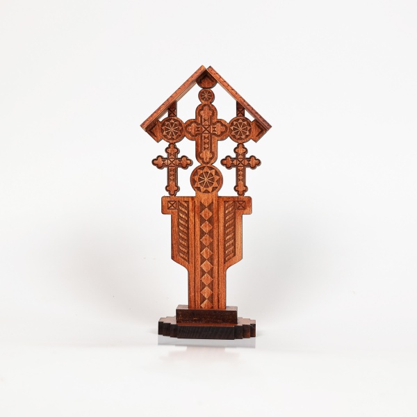 Troita lemn cu motive traditionale - 23 cm x 10 cm